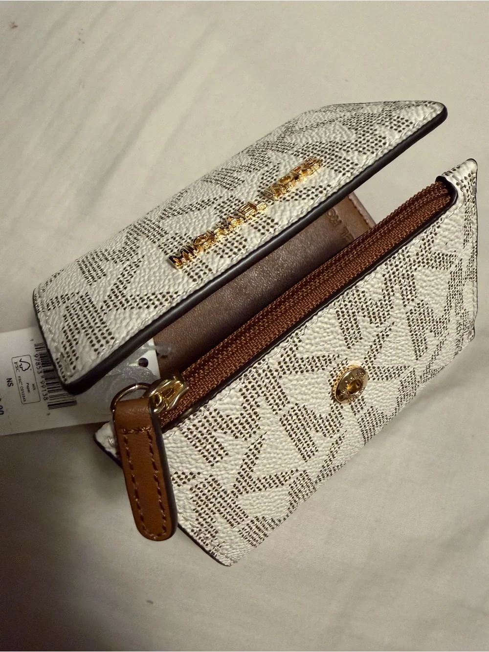 Michael Kors Cream and Brown Signature Card Wallet - Picture 4 of 6